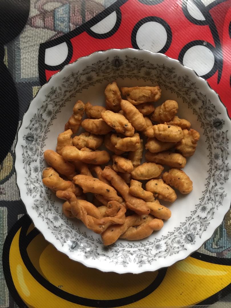 鸡蛋小麻花