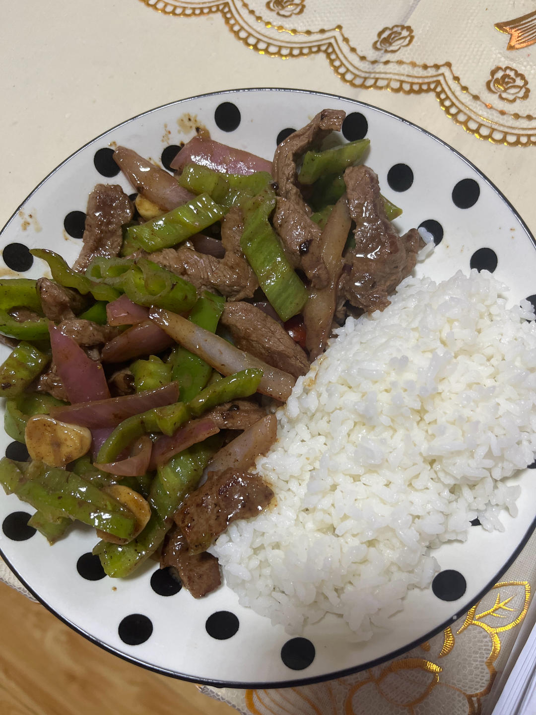 洋葱黑椒牛柳