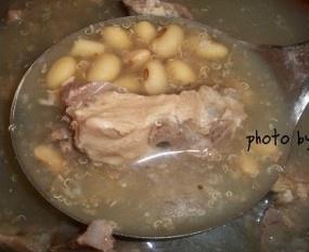 黄豆藜麦排骨汤的做法 步骤7