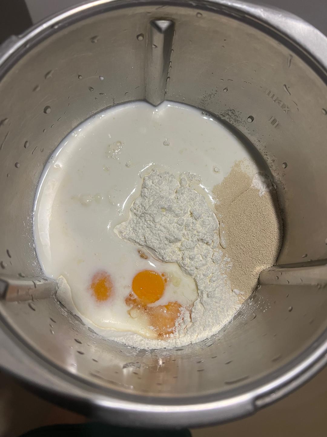 纯奶手撕吐司的做法 步骤1