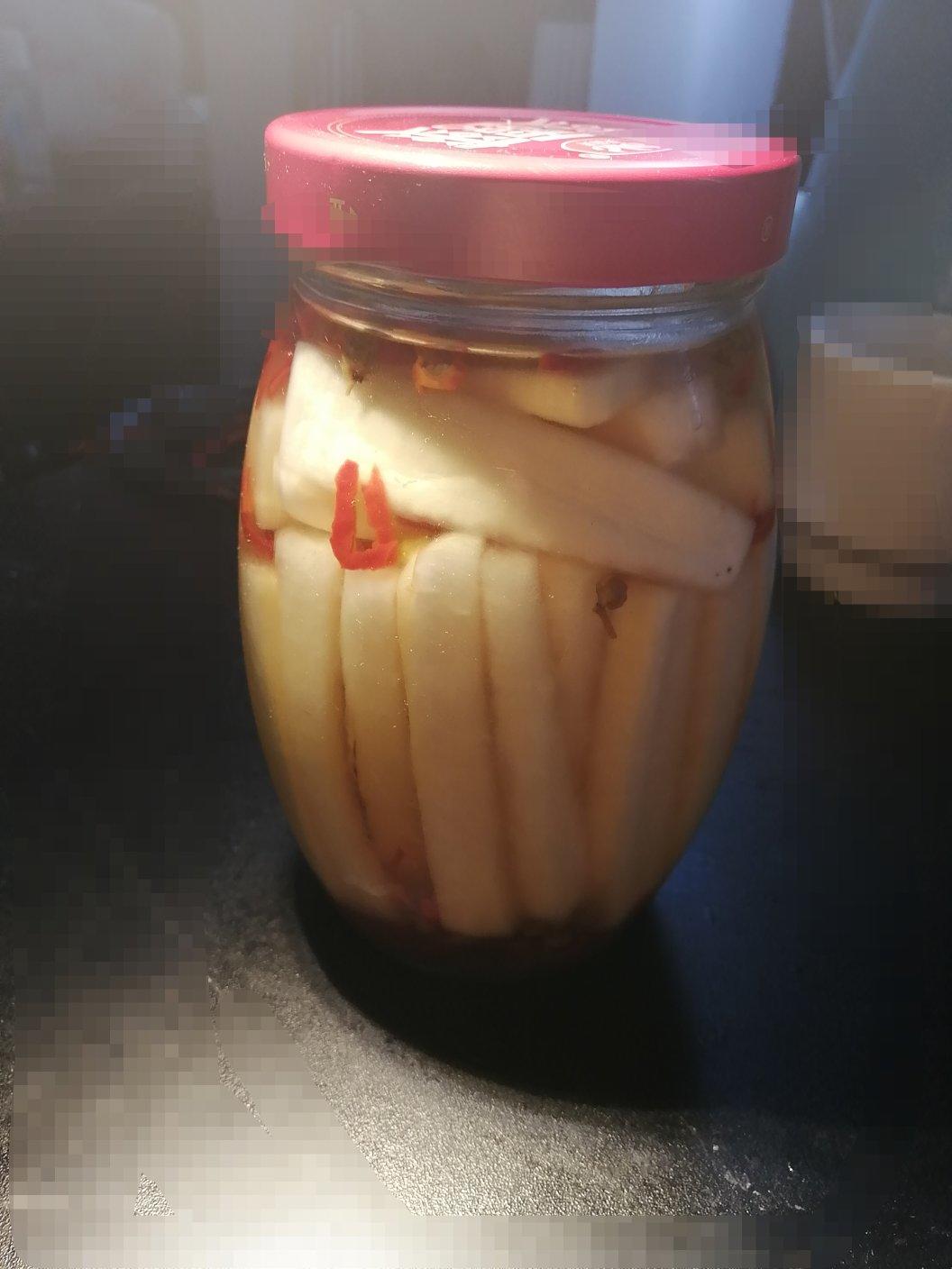 腌萝卜，酸甜爽口