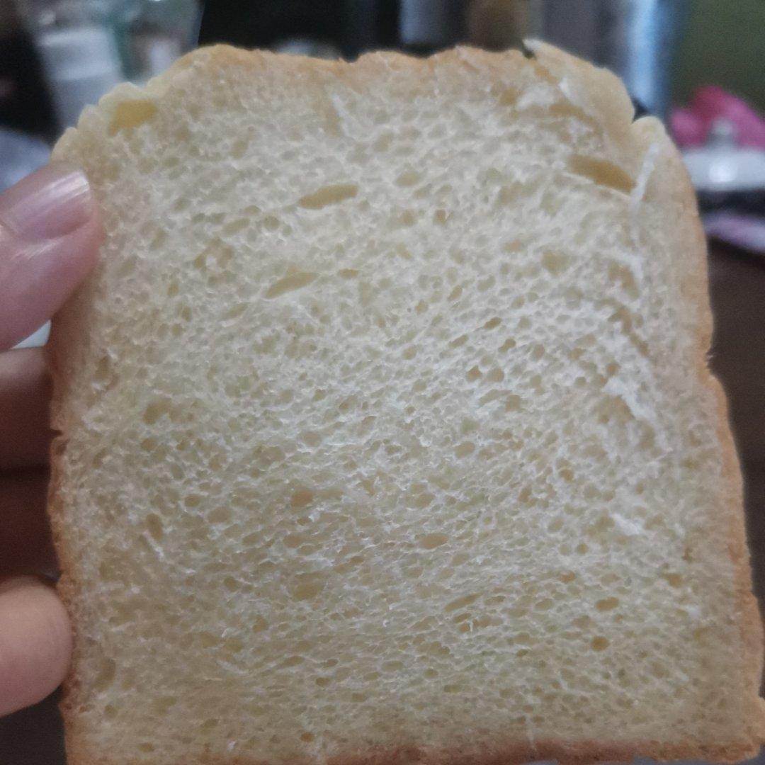 炼乳鲜奶提子吐司｜奶香加倍柔软加倍