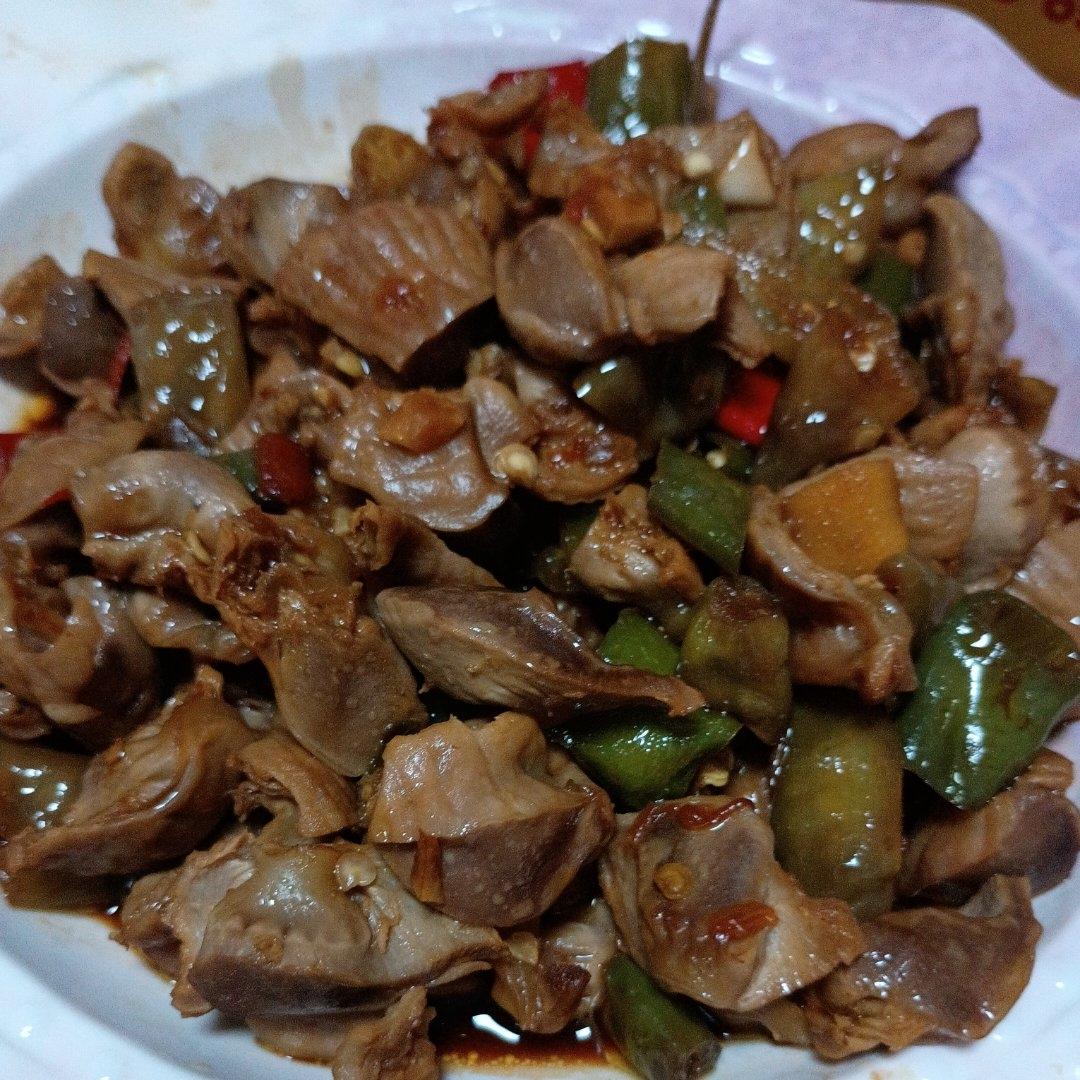 爆炒鸡胗