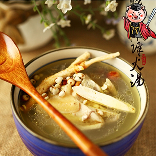 滋补暖身  当归参芪排骨汤