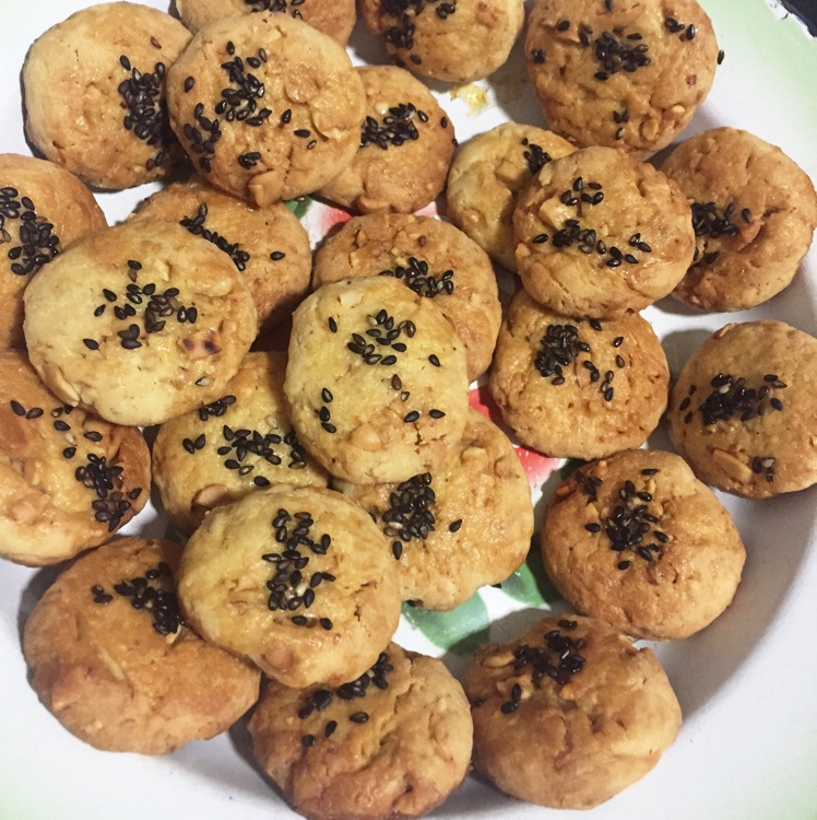 美味花生小小酥