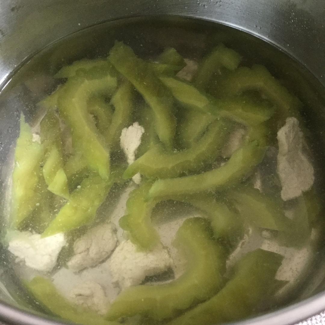 苦瓜瘦肉汤