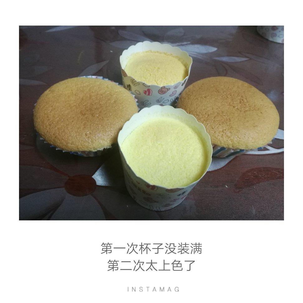 全蛋海绵纸杯蛋糕