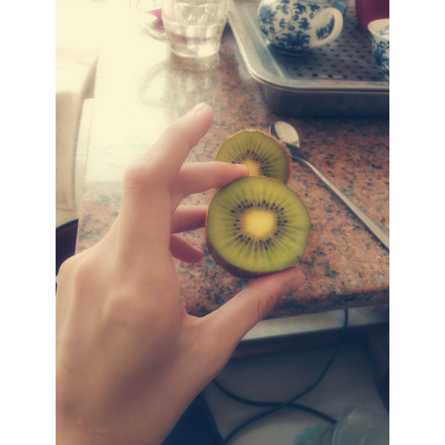 乱食