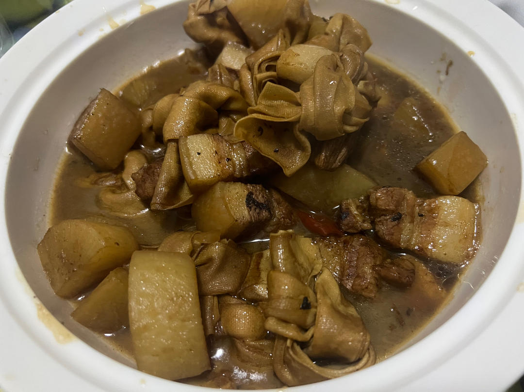 萝卜烧肉（小朋友最爱吃）