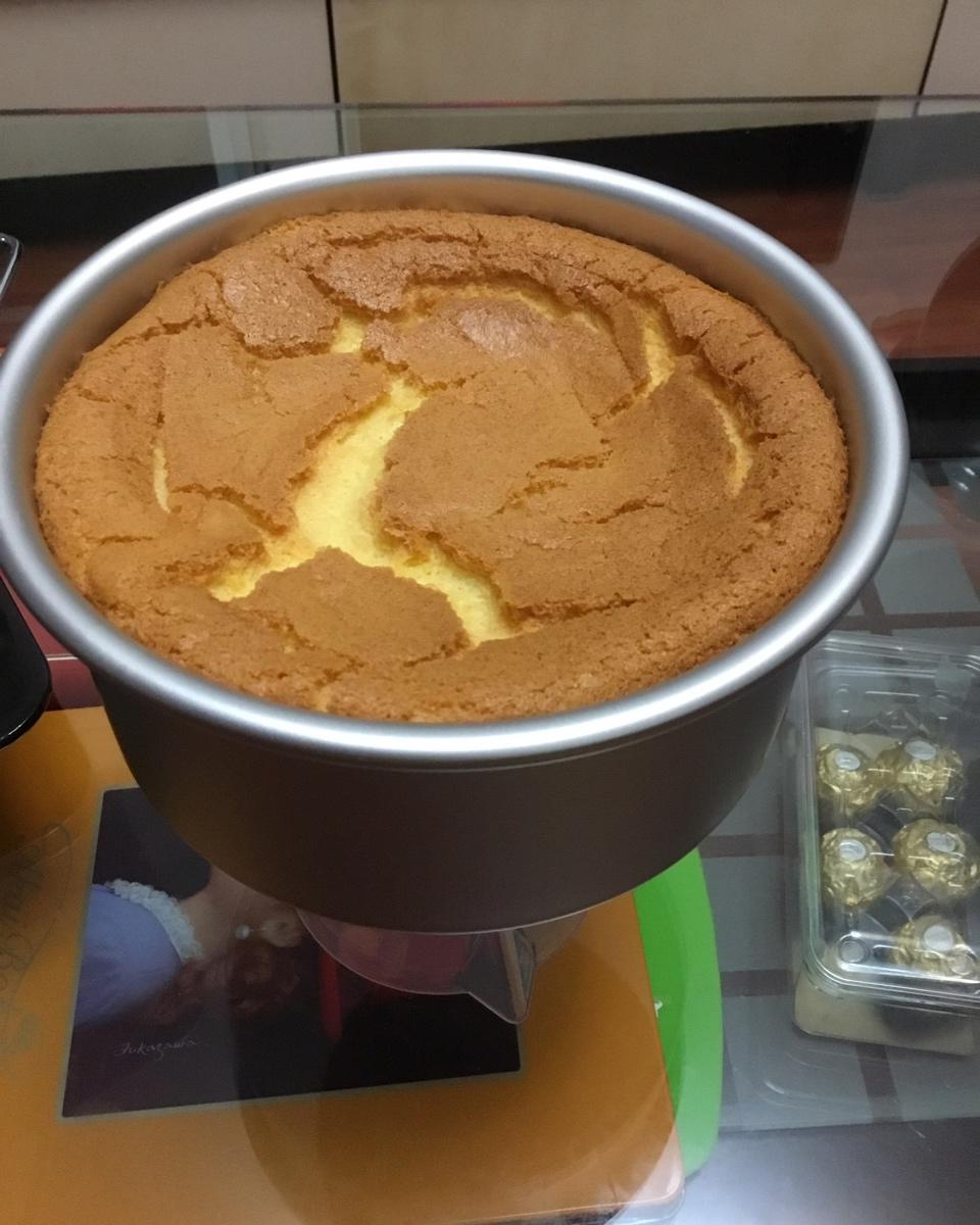 不塌陷不开裂的戚风(杯子、6寸）蛋糕
