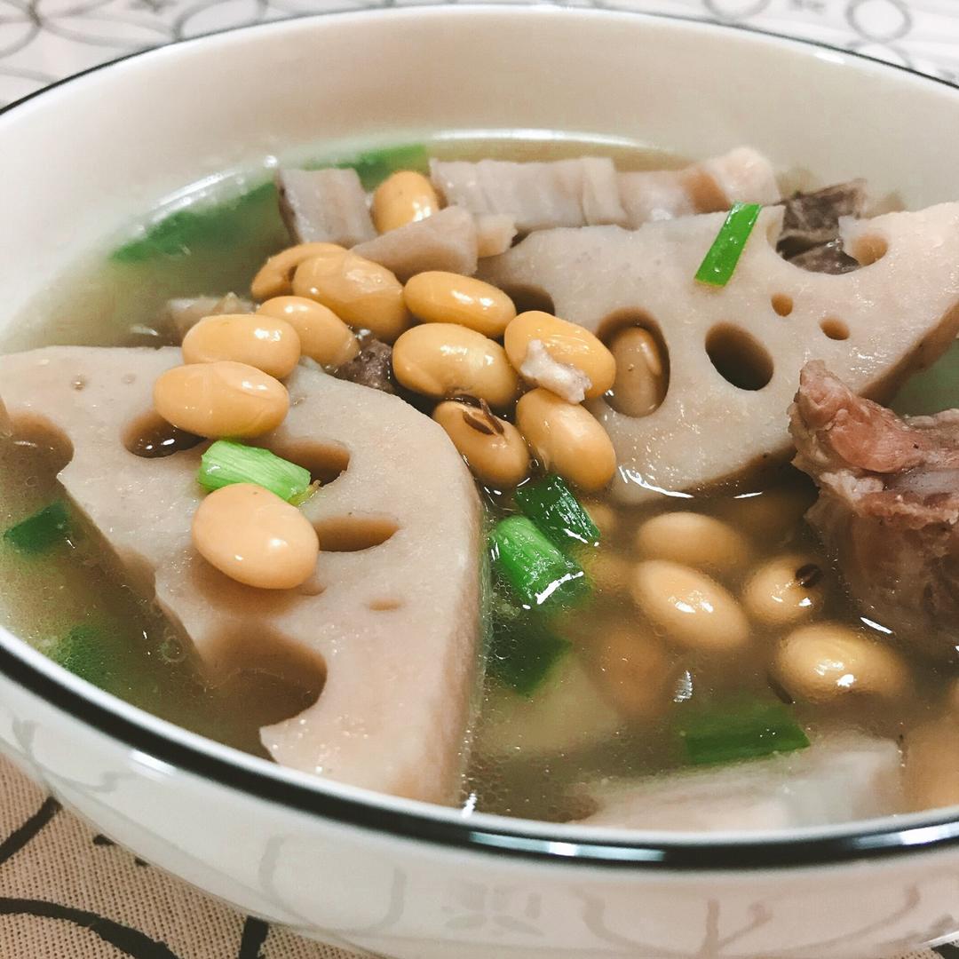 莲藕排骨汤
