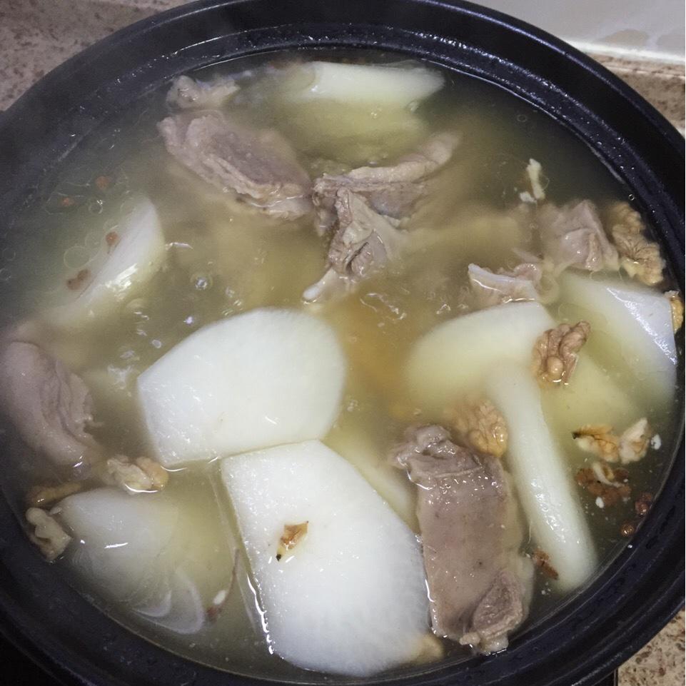 清炖羊肉汤