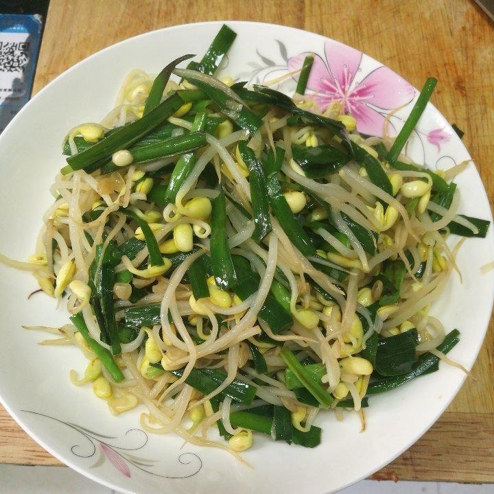 韭菜炒豆芽