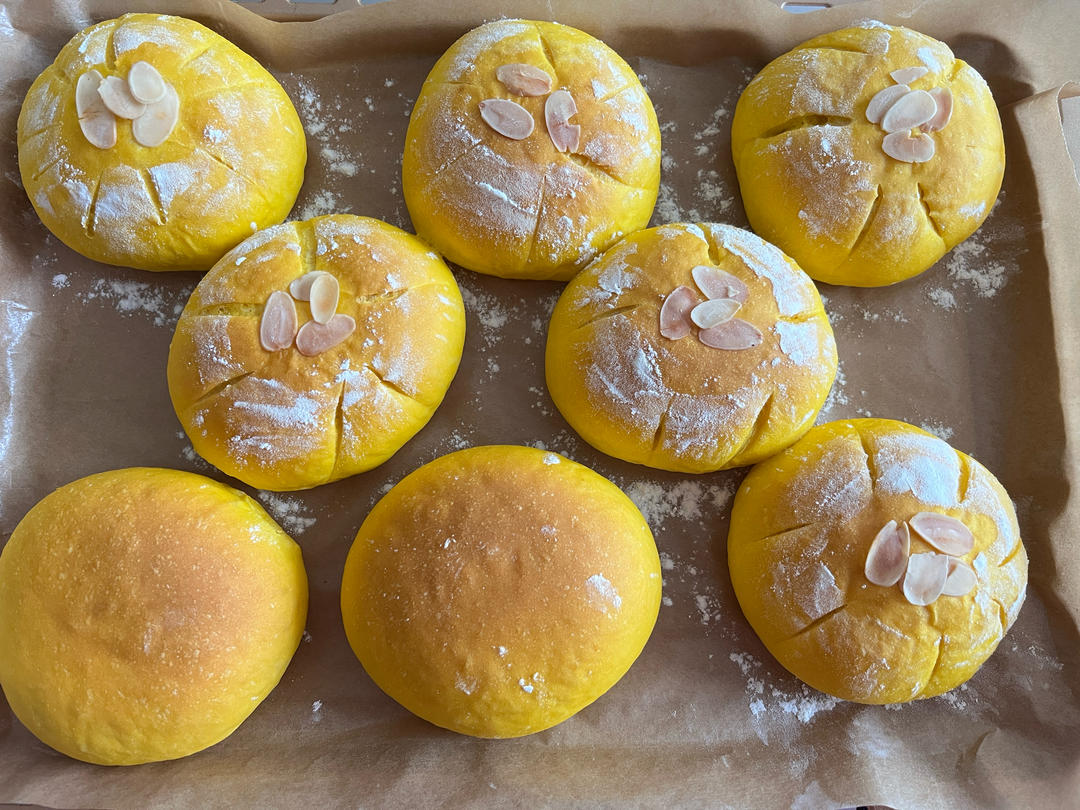 松软又好吃的南瓜乳酪软欧包❗️一次成功