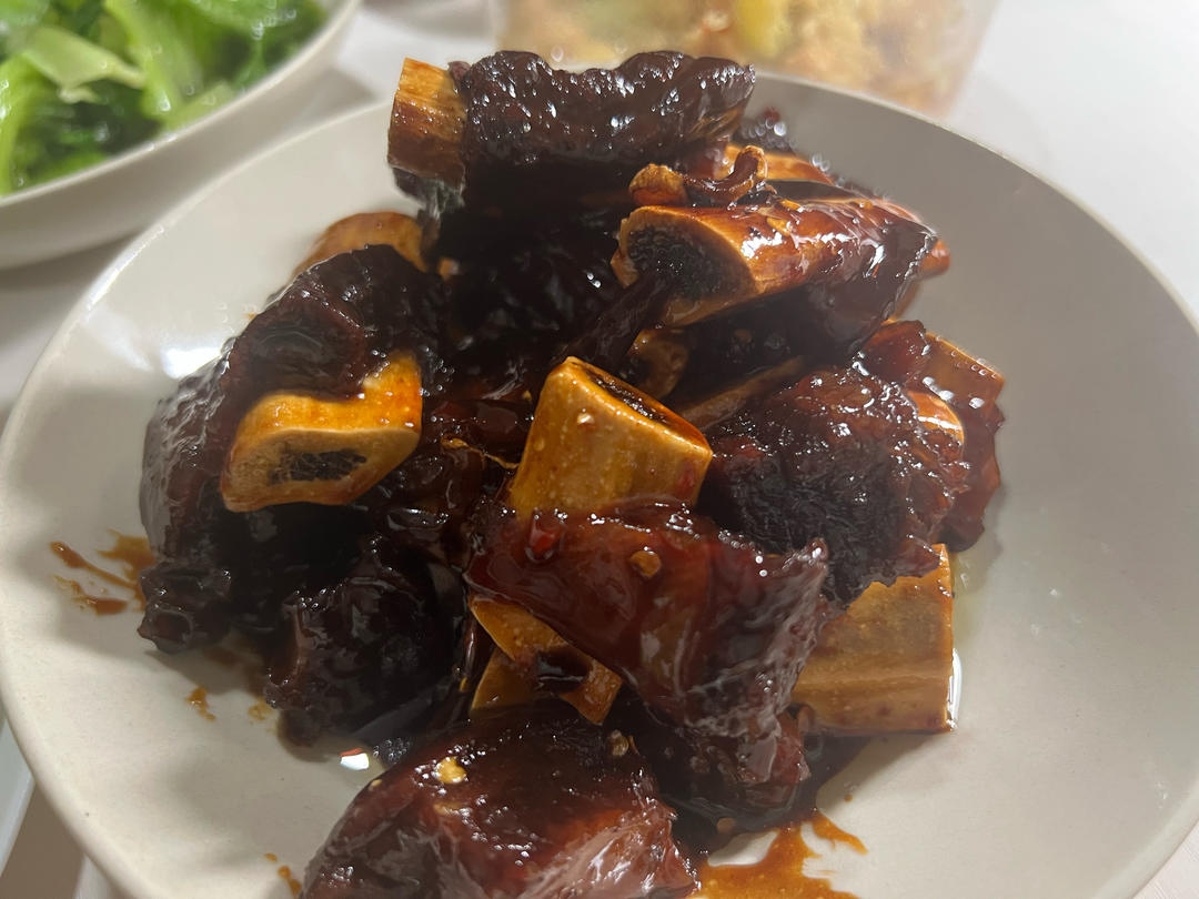红烧牛肋排