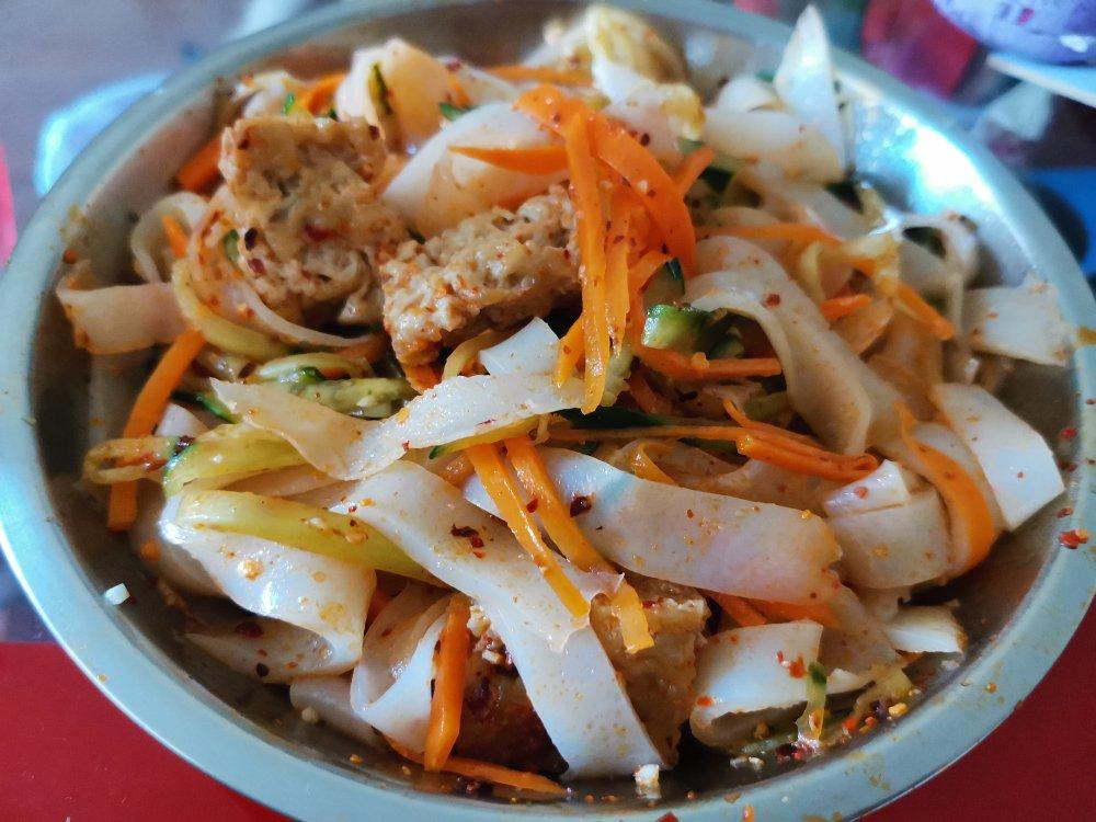 凉皮-家庭自制（告诉你自己做更劲道的秘诀）