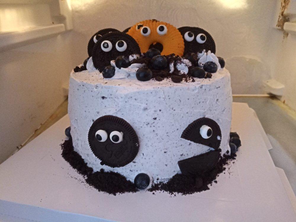 8寸奥利奥咸奶油蛋糕