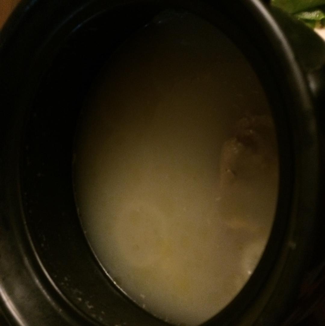 白萝卜牛尾汤