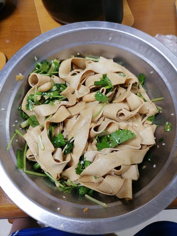 ‼️比辣条还好吃百倍〰️香辣豆皮✅零厨艺