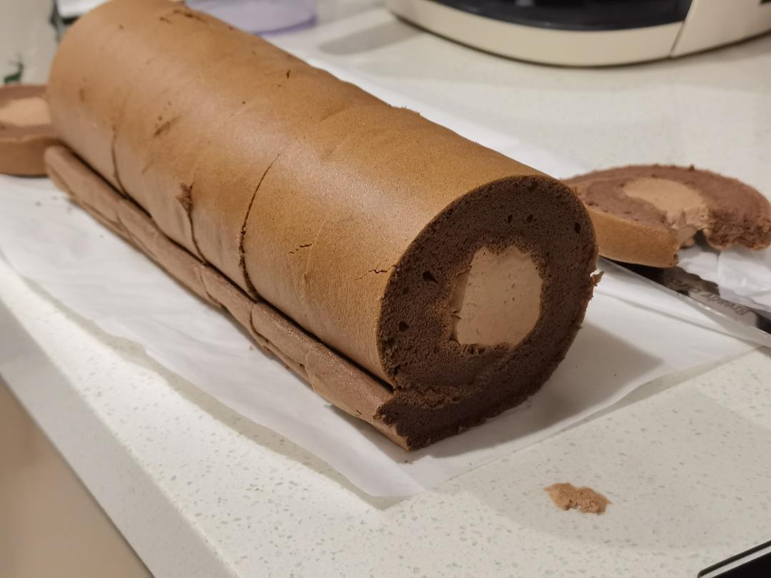 可可蛋糕卷🍰巧克力香缇奶油夹心