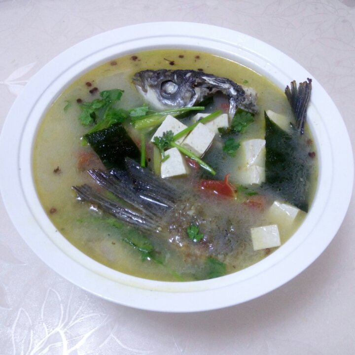 豆腐鱼头汤