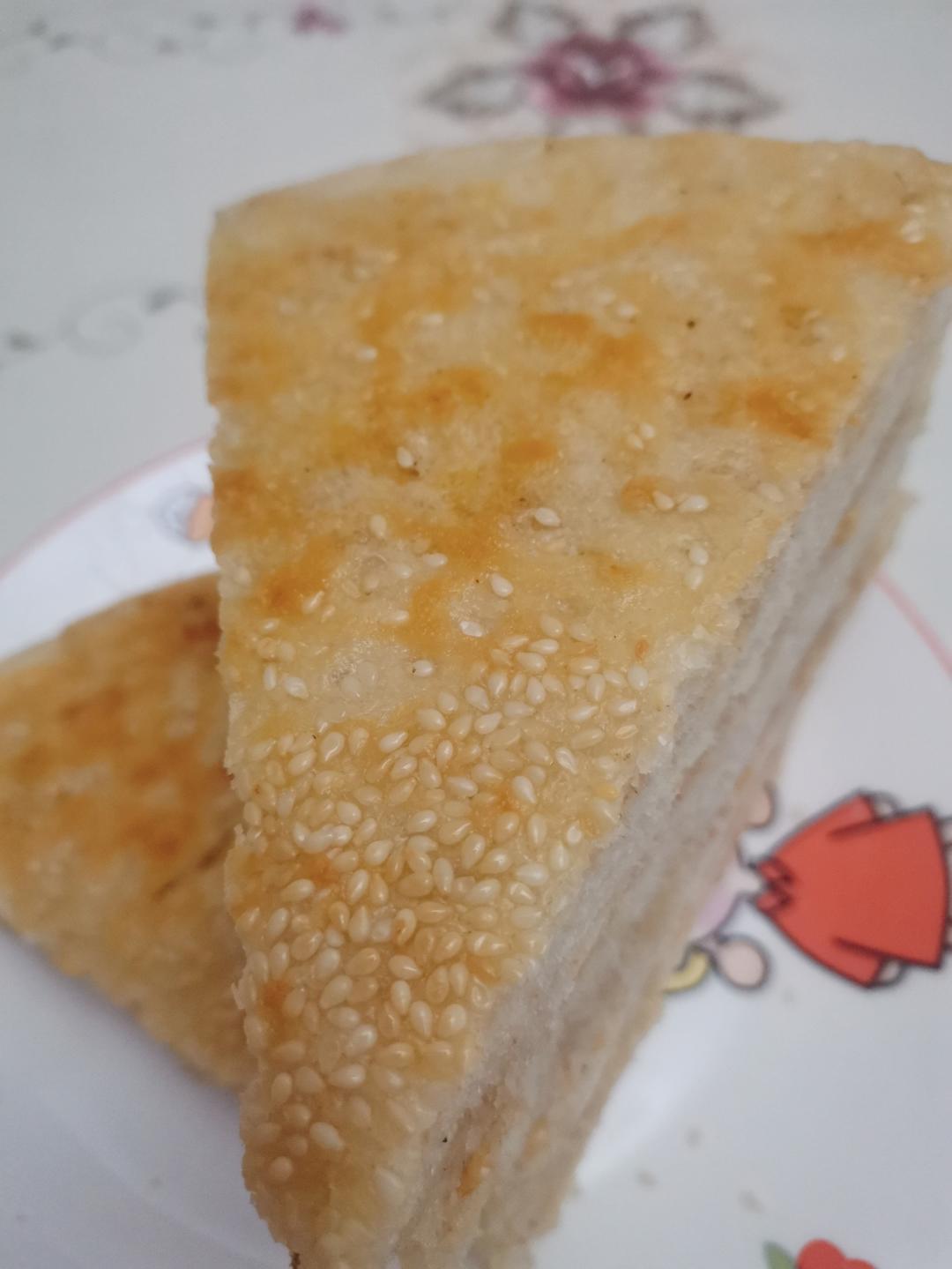 芝麻发面千层饼 柔软层多 做法简单 附细节视频详解