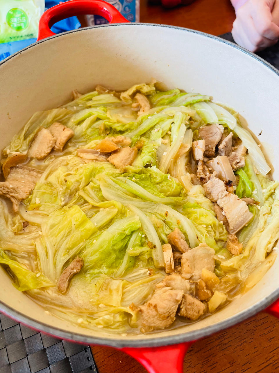 冬季家常菜：白菜炖豆腐