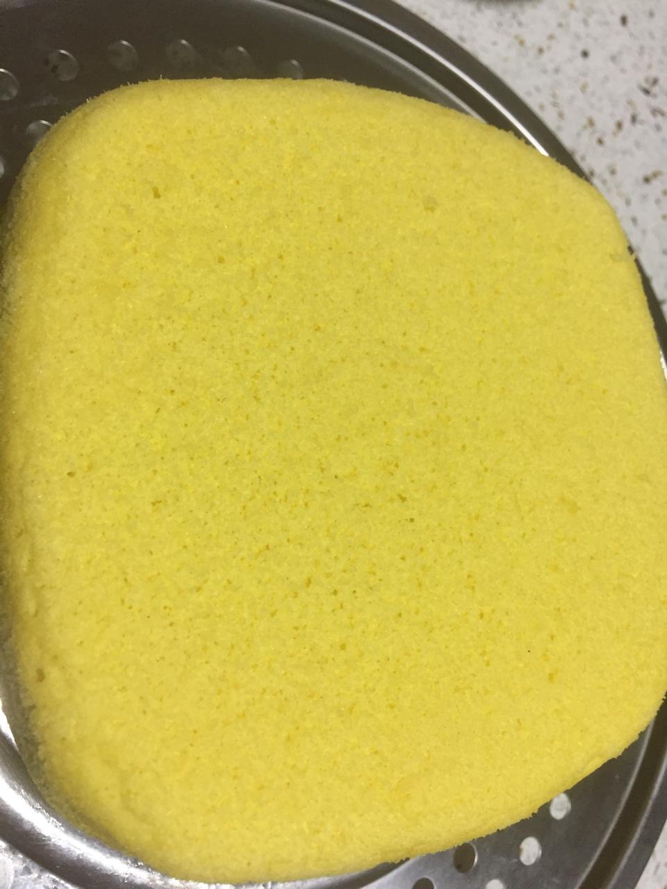 玉米戚风蛋糕（玉米面粉）