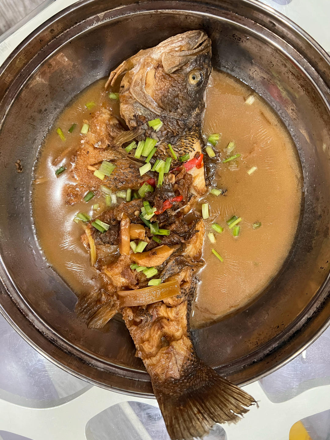 红烧鲈鱼