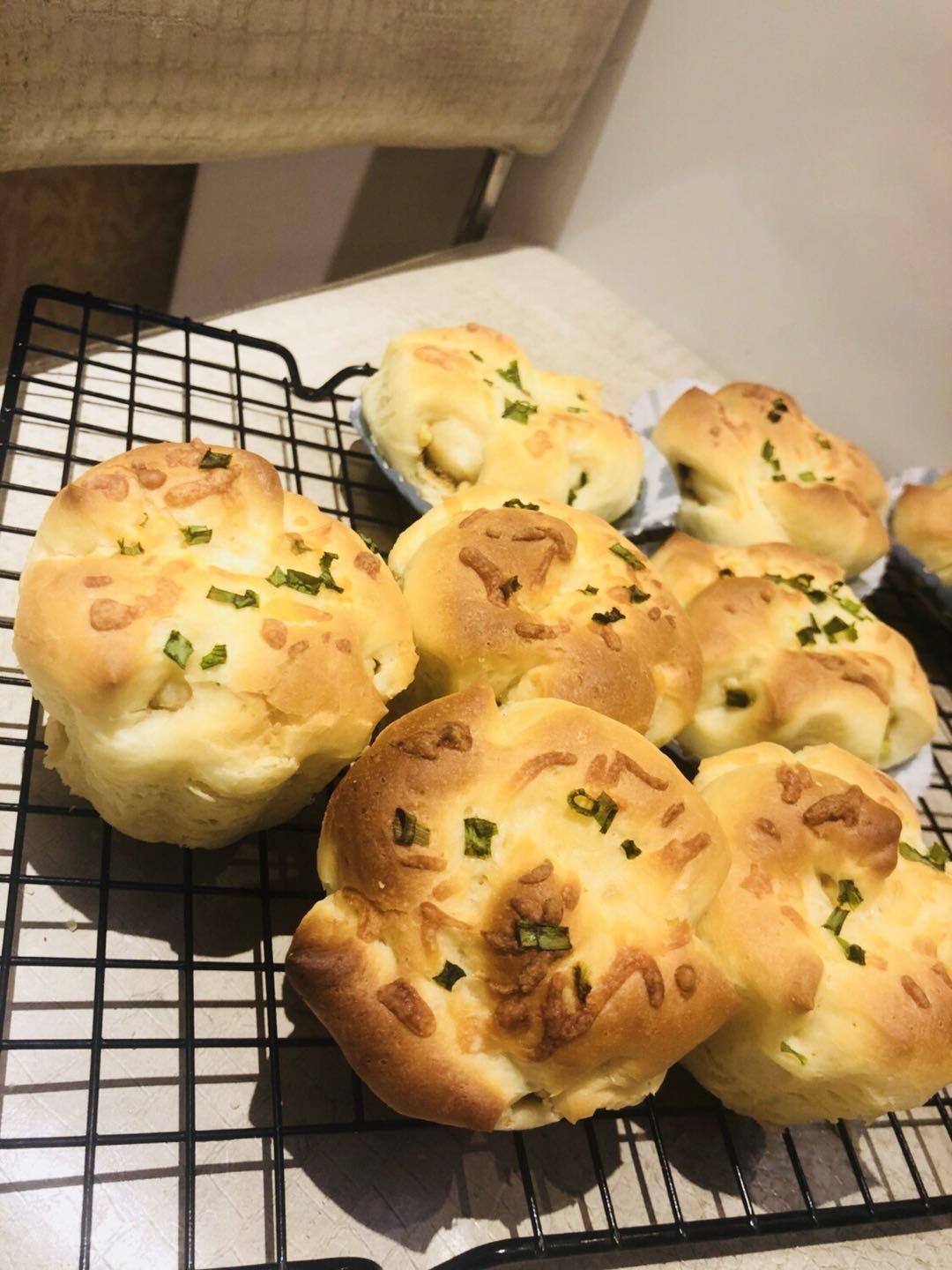 香葱肉松小炸弹