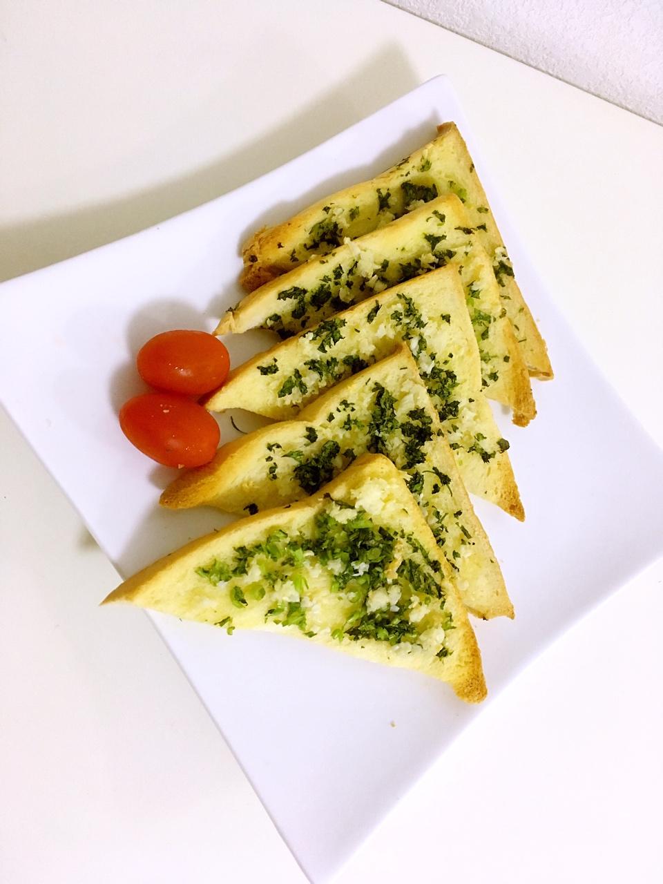 香菜蒜烤面包