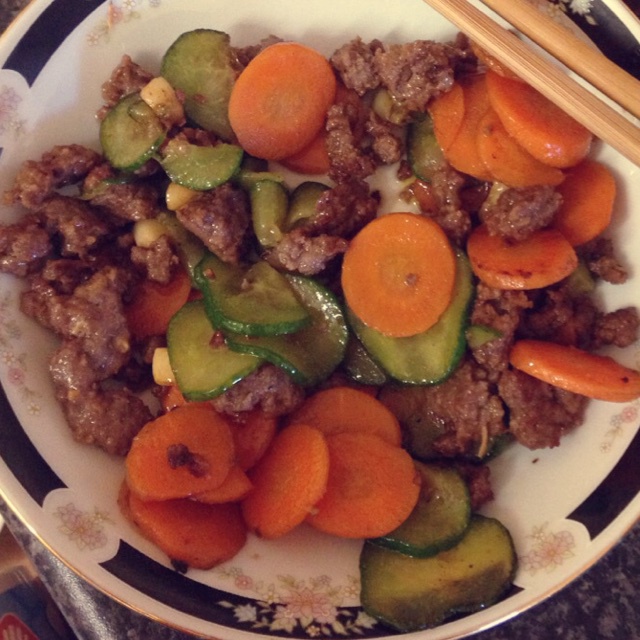 青瓜炒牛肉