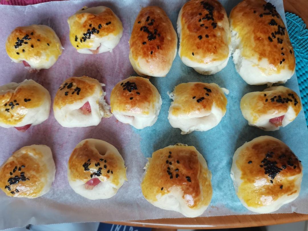 无敌好吃香肠包