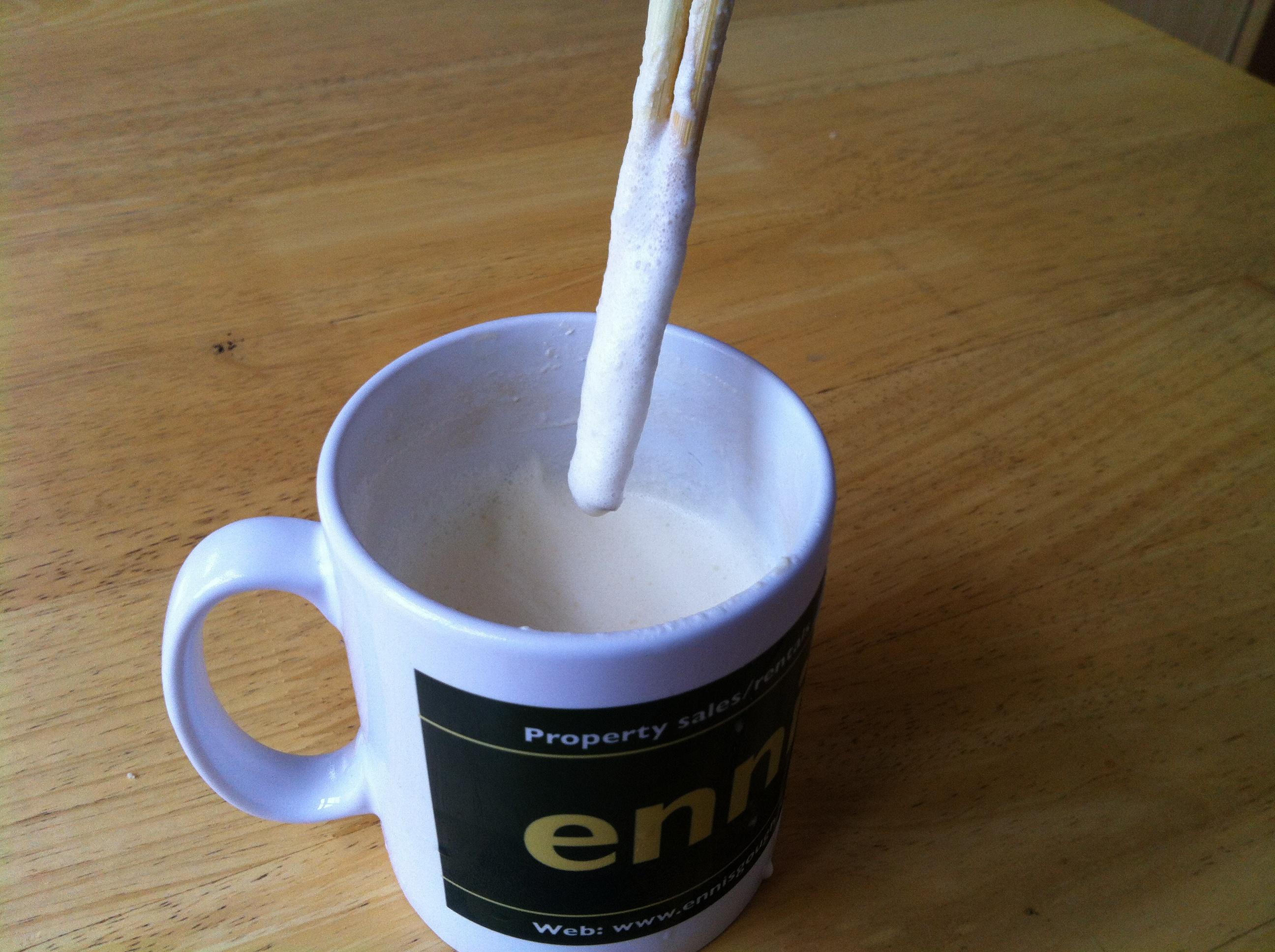 轻盐奶盖红茶的做法 步骤1