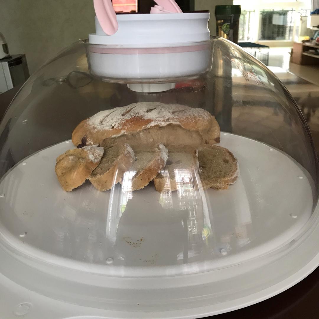 全麦红糖桂圆软欧包