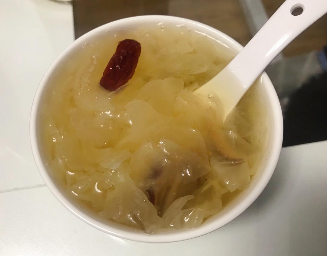 红枣银耳燕窝(附最佳泡发)