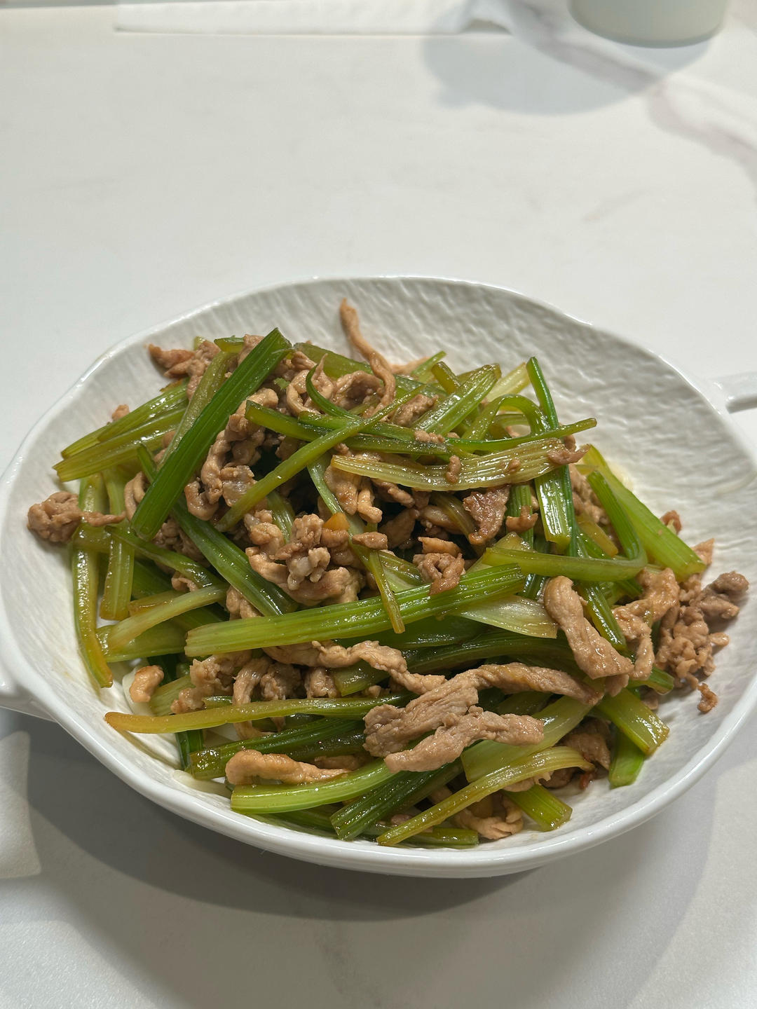 芹菜炒肉