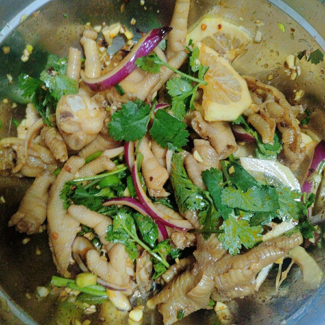 【柠檬酸辣鸡爪】自制超级无敌美味的网红鸡爪