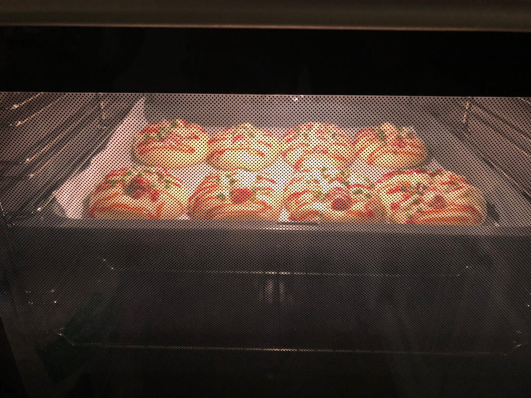 超松软的一发芝士香葱火腿沙拉面包|柔软拉丝|新手友好