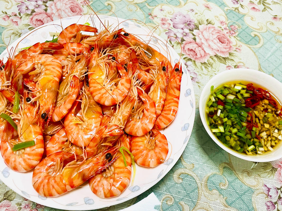 白灼斑节虾