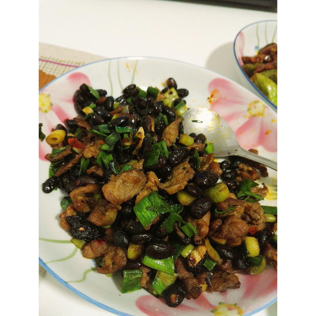 豆豉辣椒炒肉