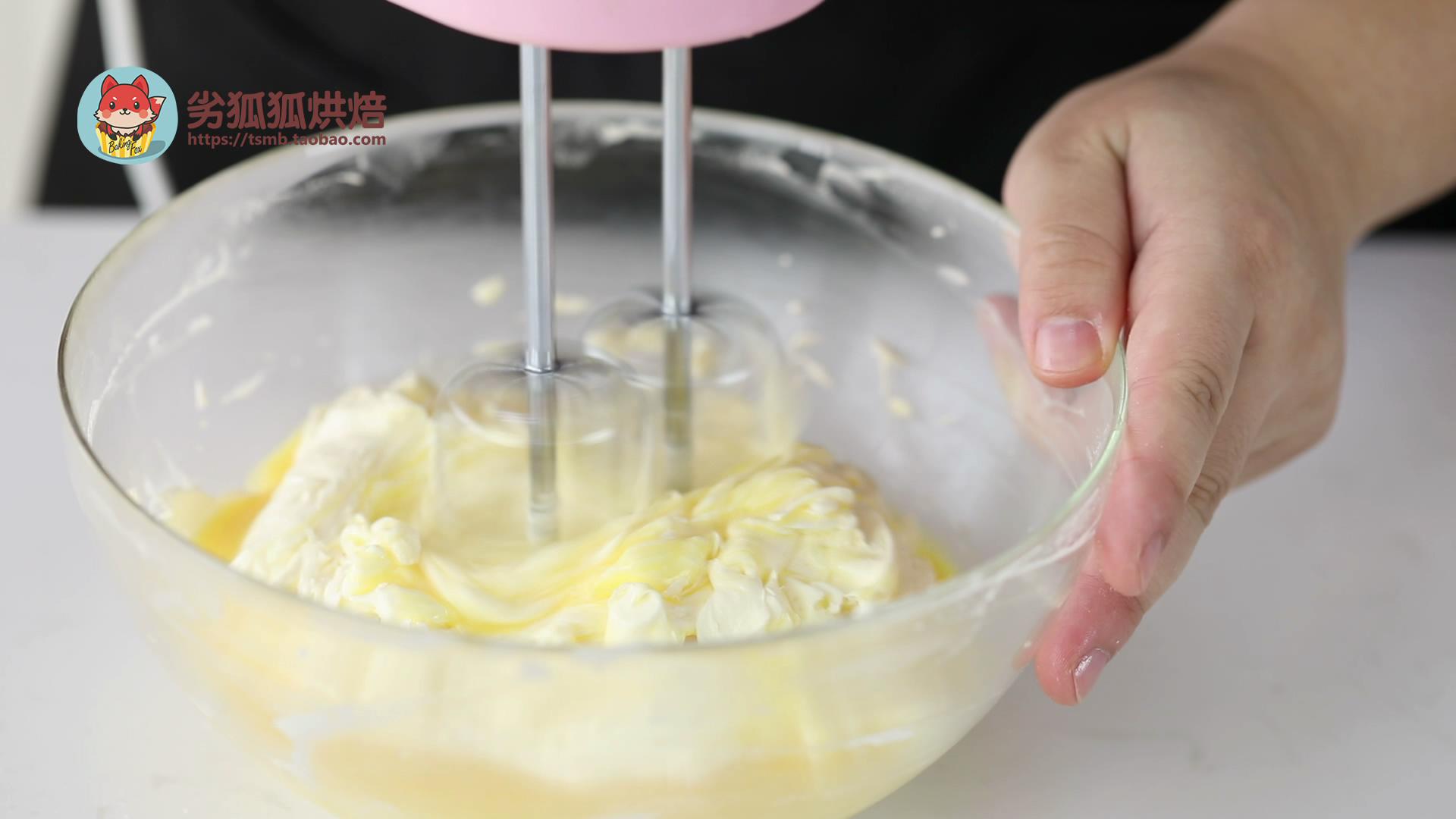 健康粗粮红薯杯子蛋糕 超级湿润的做法 步骤4