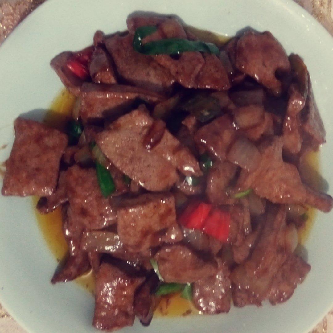 这样炒的猪肝鲜嫩入味，一点都不腥，特别好吃😋