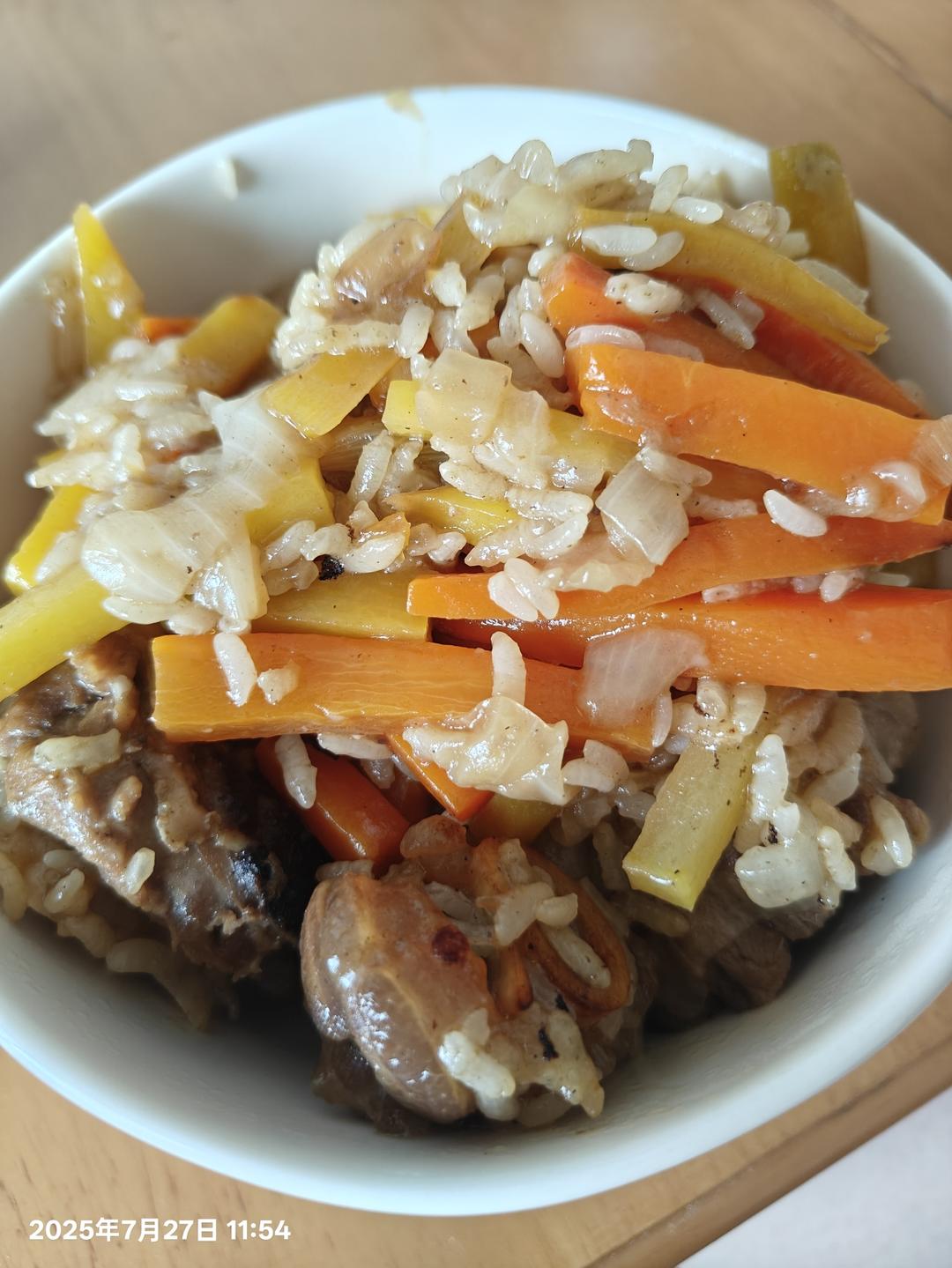 香到不行的羊肉焖饭，做法简单却好吃到爆~