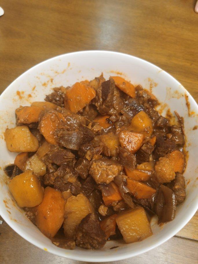 番茄土豆炖牛腩