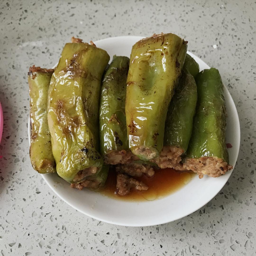 油焖肉馅尖椒