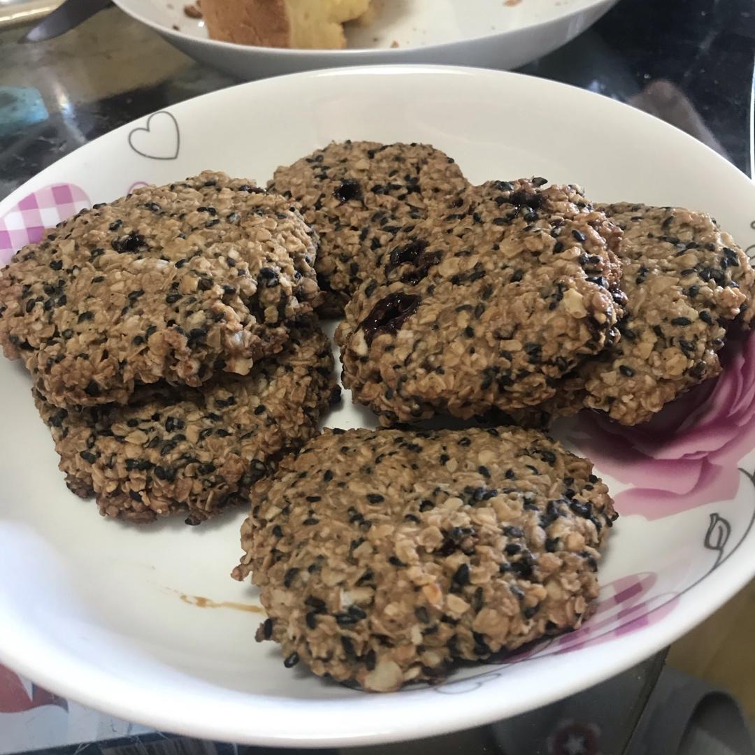 越嚼越香的代餐燕麦饼干！低糖咸甜口！超简单！