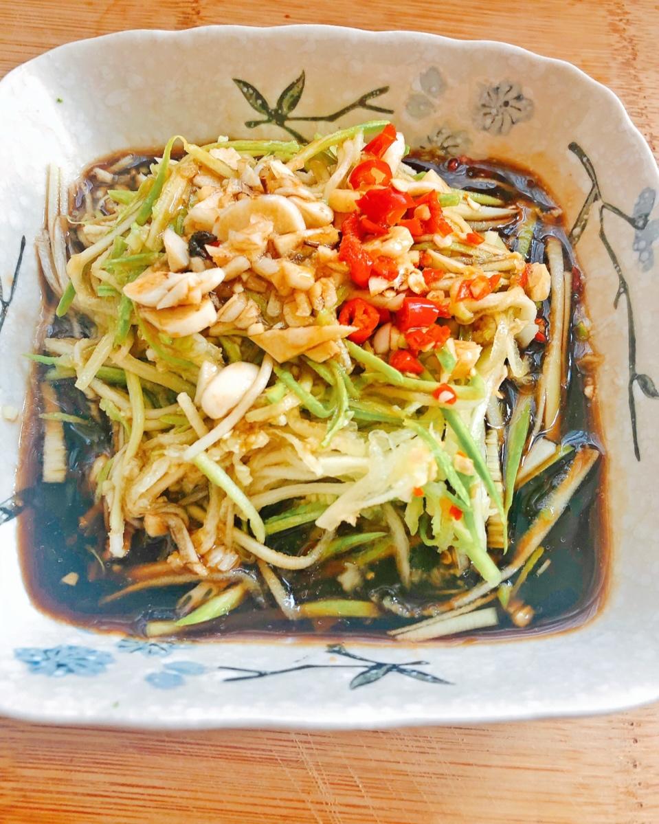 爽口小凉菜凉拌西葫芦