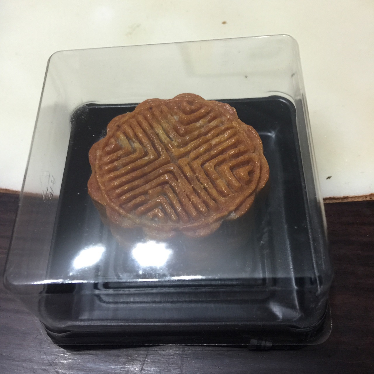 广式月饼——蛋黄莲蓉月饼