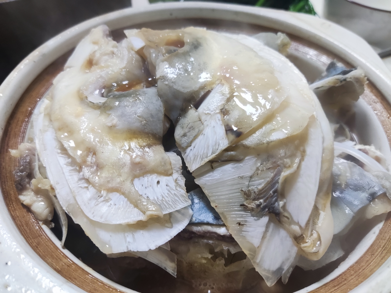砂锅焗鱼头的做法